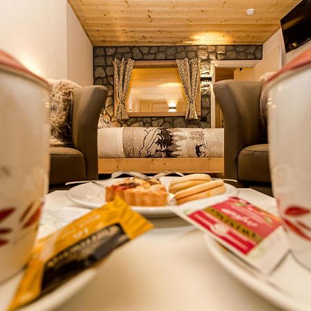 Hotel Al Foiron 클라비에 외부 사진